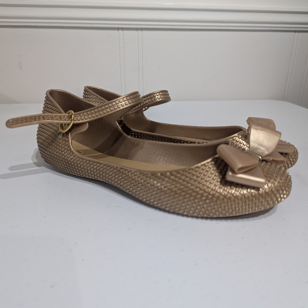 Mel by Melissa Gold ballet flats with bow and ankle strap - size 9 - Picture 5 of 11